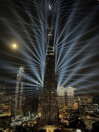 Burj Khalifa lit by 250 PR Lighting AQUA 580 Beam for New Year spectacular